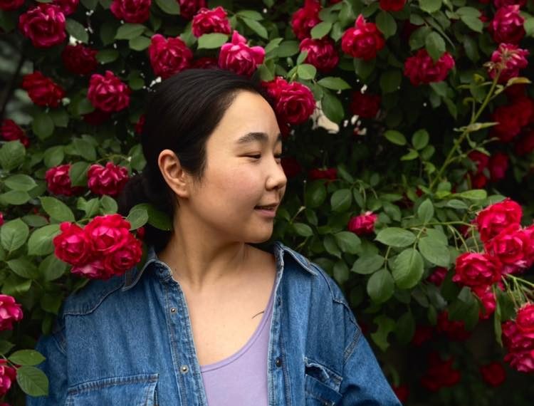 Мени күйөөгө бербей окуткан апама минтип айткым келет