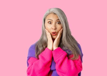 Кайын энем эмнеге кыска юбка киерин айтып таңкалтырды