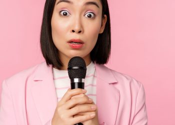 Сүйлөгөндө “аа