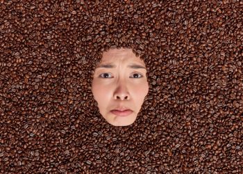 20 жылдыкка баргандан уялам