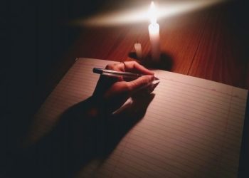 Он жылдан кийин аялымдын басарын угуп өкүрүп ыйладым