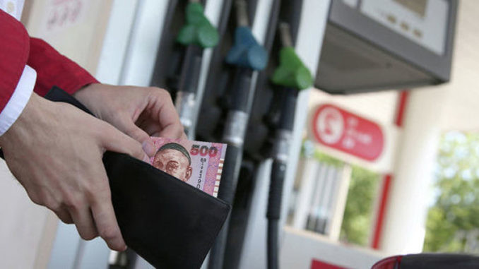 Күйөөм төрт айлык балама 600 сом алимент төлөйт. Эмне кылсам болот?