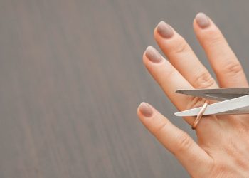 Күйөөсү жок деп