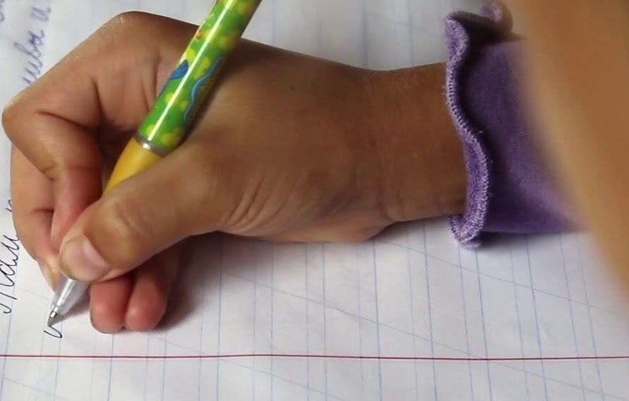 10 жашар баланын атасына жазган каты баарын ыйлатты