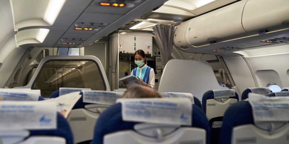 Стюардессалар жыргап жүрүшөт дегендердин көңүлүн калтырайын