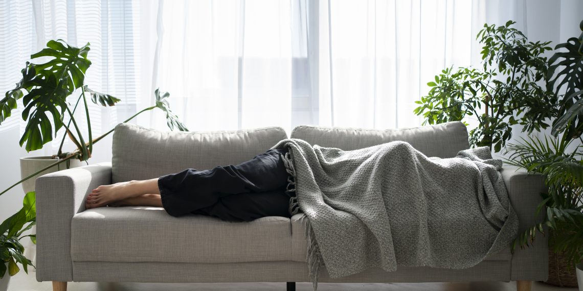 Күйөөм мени өлүп калыптыр деп бул ишке барыптыр