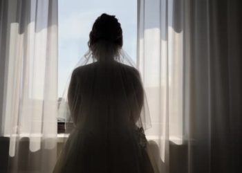 Каза болгон жигитимдин үйүнө келин болуп барганымды билбепмин