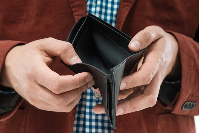 Россиядагы күйөөм 8 жылдан бери балдарды карабайт. Алимент алсам болобу?