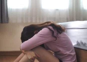 Жаңы жылда күйөөм ээрчитип келген Аяз кыз ким экенин билип таңкалдым