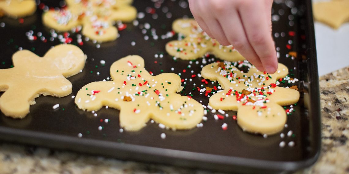 Жаңы жылдык каникулда жөн отурбай