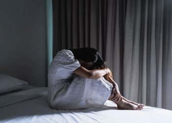 Аялыма ич кийимди белек берип алып өкүндүм