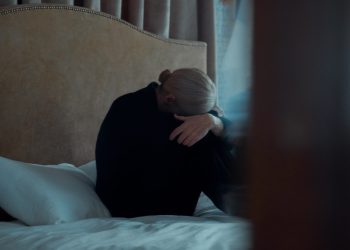 Уулума "кыз эмес экен" деп сүйгөнүн алып бербегениме өкүнөм