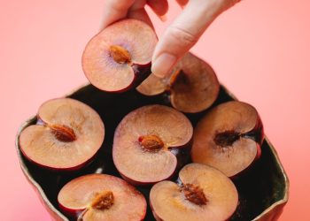 Күйөөм тамак бербейт