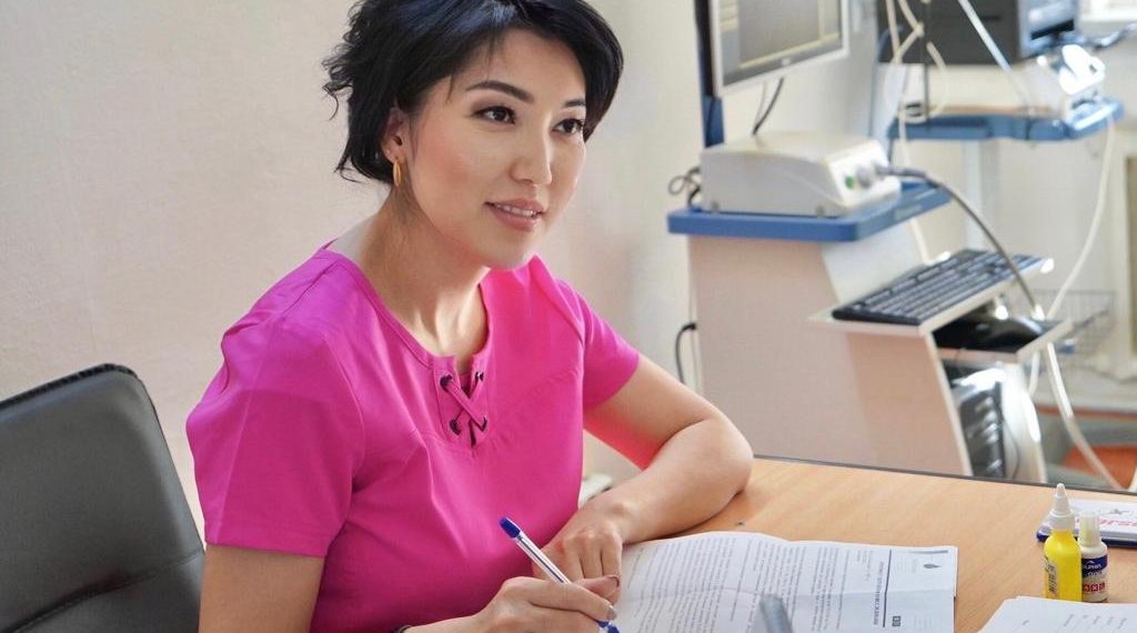 Биринчи жолу айызы келген кыздарга гинекологдон 5 кеңеш