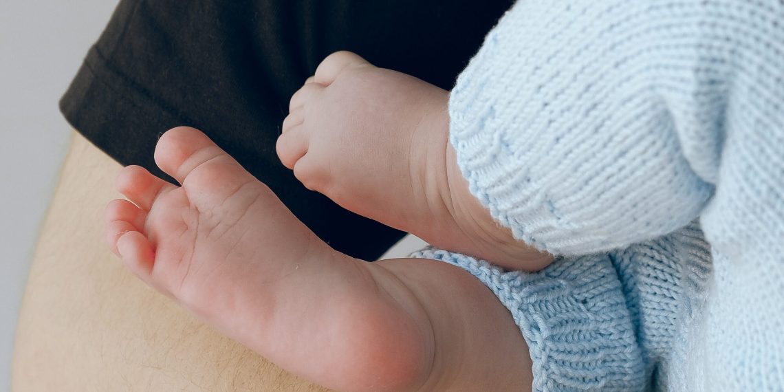 Баласына убакыт бөлө албай