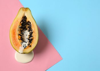 Айыз учурунда ак агынды келет. Бул нормабы?