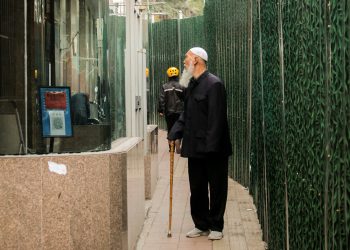 Жолдон күйөөмө баламды көрмөксөн болуп өткөнүмө өкүнөм