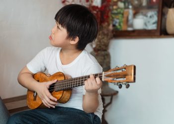 Бул 5 себептин айынан балаңыз сабакка же кружокко болгон кызыгуусун жоготот