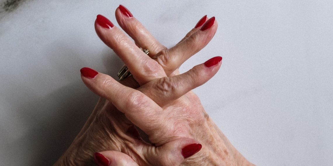 Кайын энем менен кайын энесинин мамилесин көрүп таңкалдым