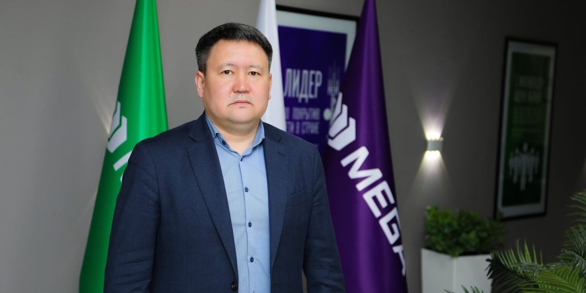 MEGA: Лидерликке кайтуу жолунда