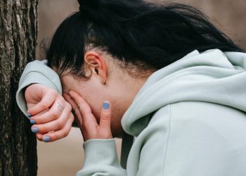 "Тазамын" деген сөзүнө ишенбей кетирген аялыман кечирим сурагым келет