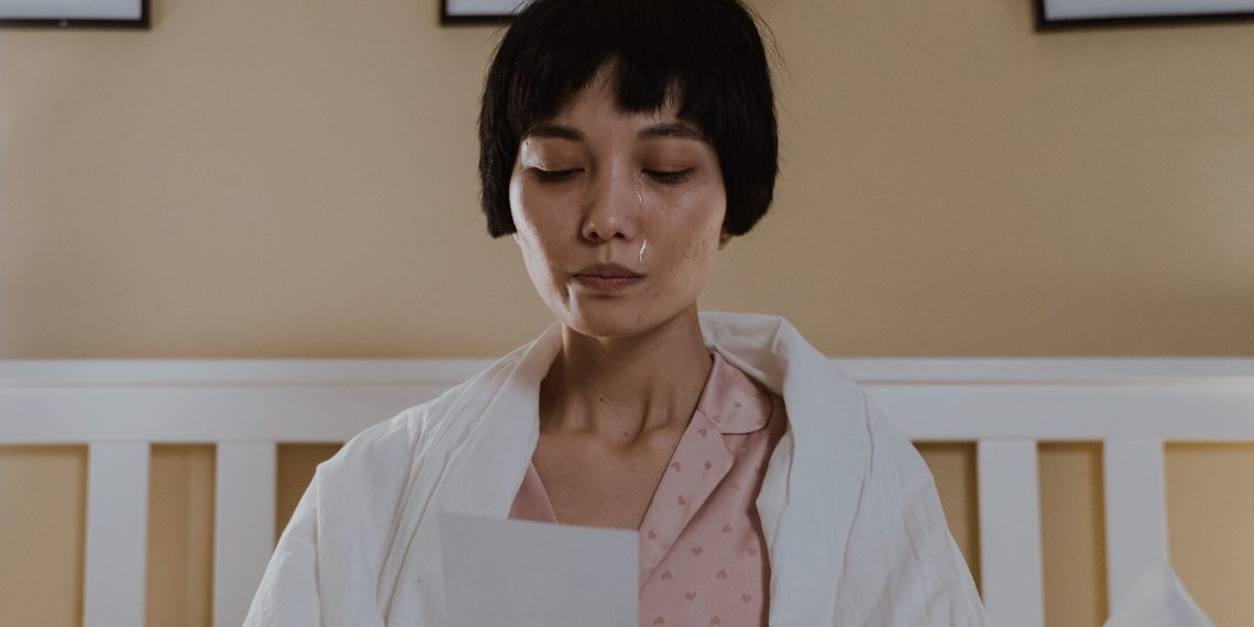 Жигитим азырынча мени менен жүрөт