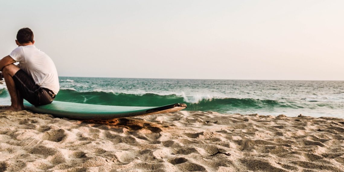 Көлгө сүйгөнүм менен барып аялымды кездештерип калган күндү унутпайм