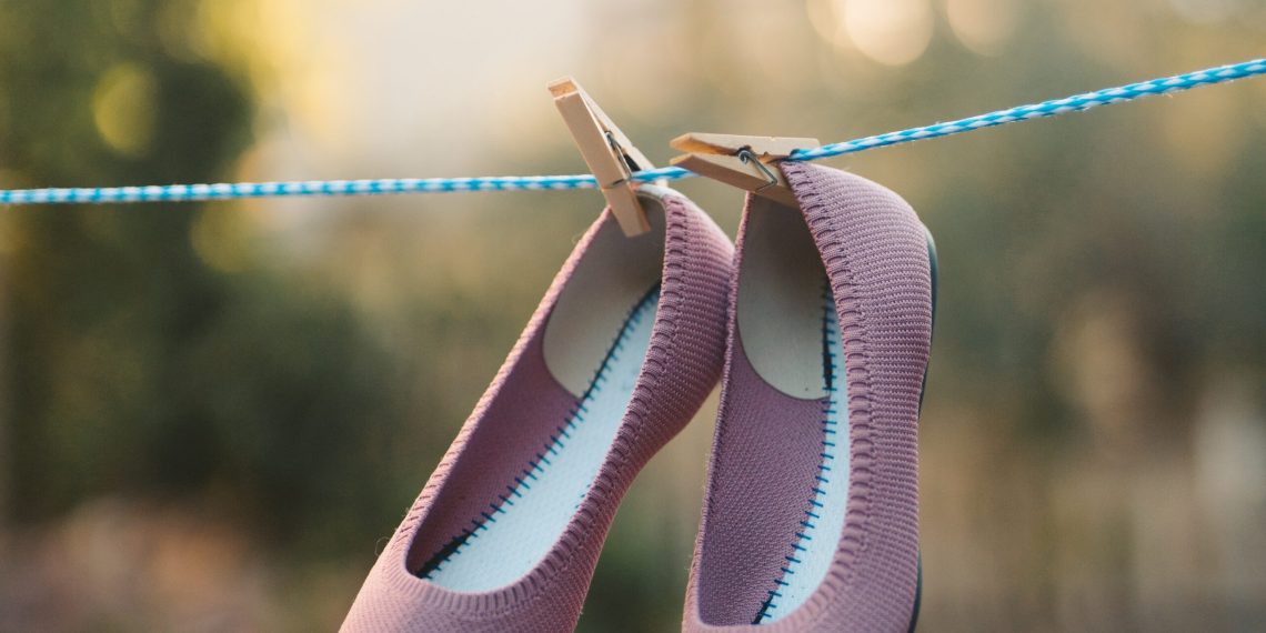 Катарынан төрөгөн эжемдей болгум келбей